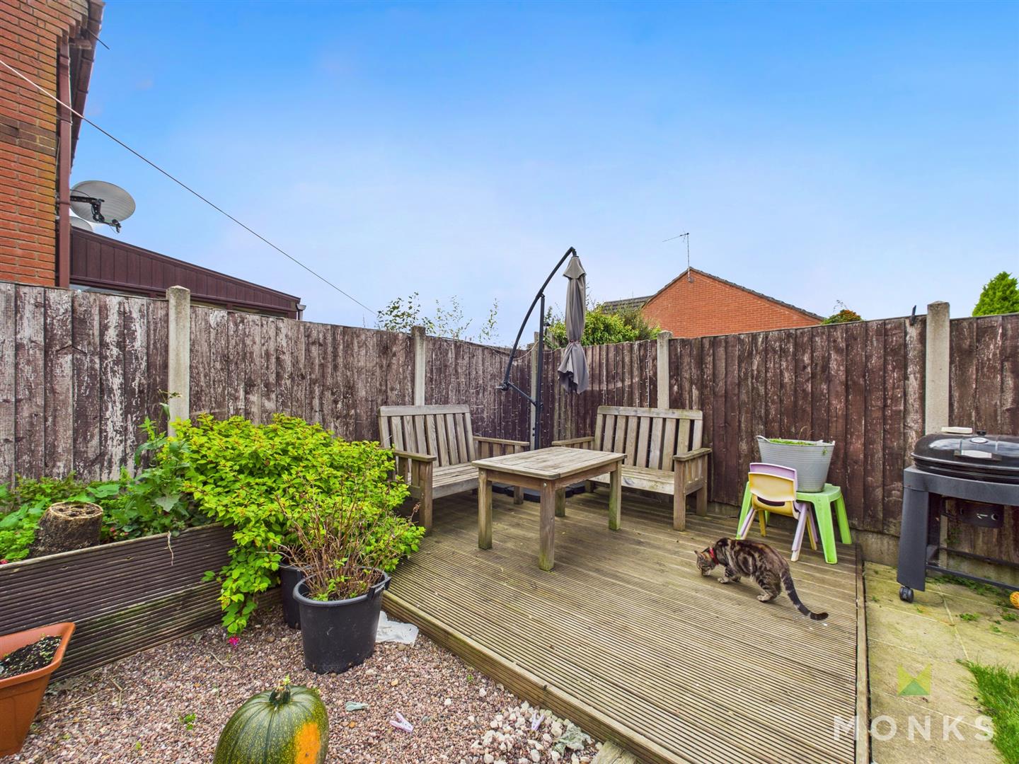 8 Martins Field, Oswestry, SY10 9EP For Sale